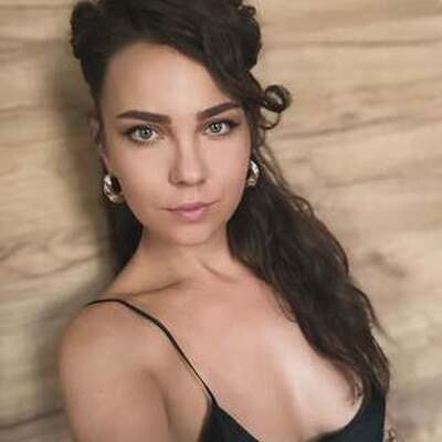 Kamelia Tiberiu